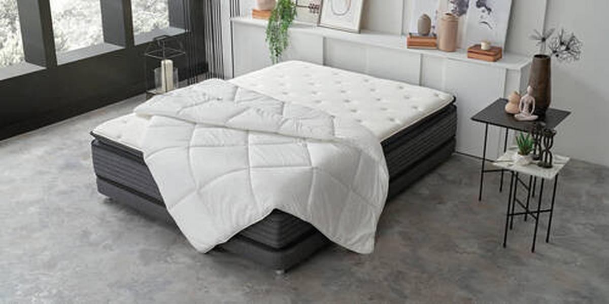 Bettdecke Anti Stress ca. 200x200 cm - Weiß, Basics, Textil (200/200/3cm) - Yatas