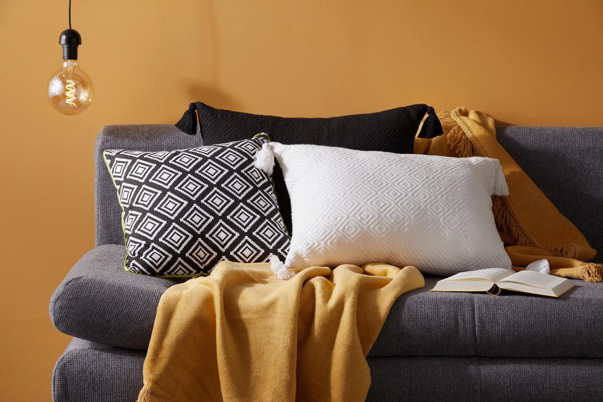 Zierkissen Frieda in Schwarz ca. 40x60cm - Schwarz, LIFESTYLE, Textil (40/60cm) - Modern Living