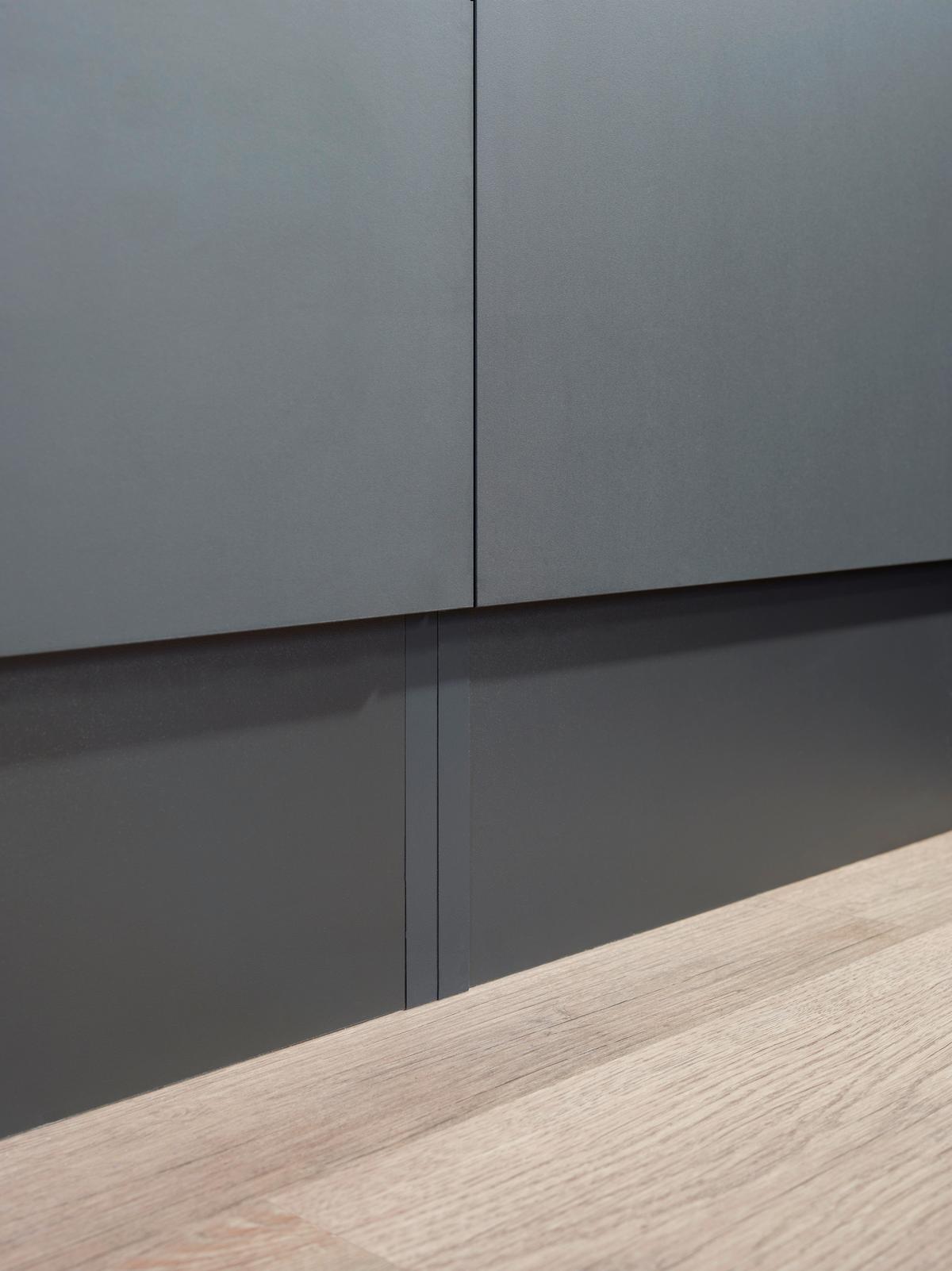 Buffet Oliver Grau - Schwarz/Grau, Trend, Holzwerkstoff/Metall (100/200/60cm) - Respekta