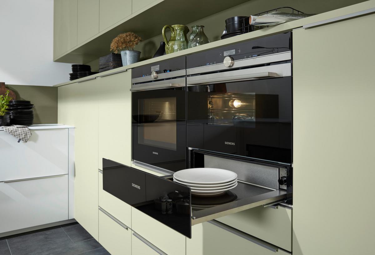 Einbauküche Softlack in Grün/Weiß - Weiß/Grün, MODERN, Holzwerkstoff - Nolte Küchen