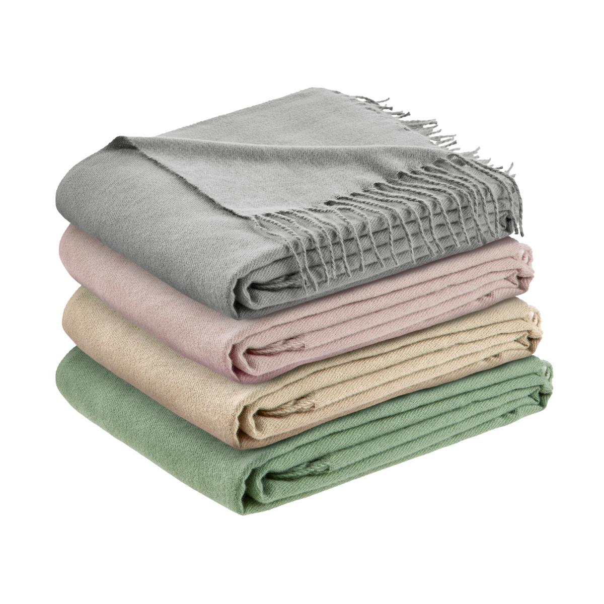 Pătură pufoasă Kerstin - bej, Konventionell, textil (130/170cm) - Mömax