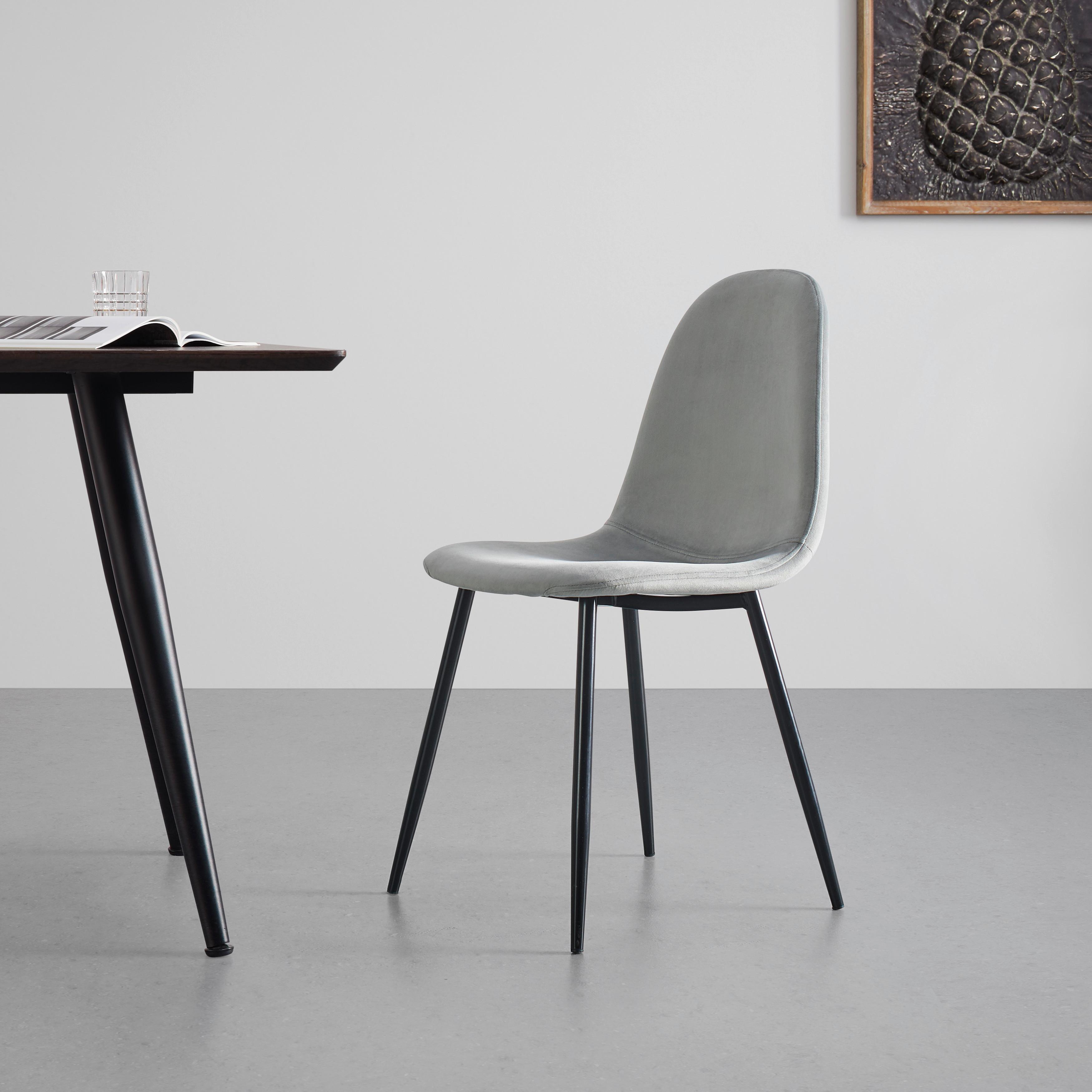 Stuhl "Lio", Samt grau, Gepolstert - Hellgrau/Schwarz, MODERN, Holz/Textil (43/86/55cm) - Bessagi Home