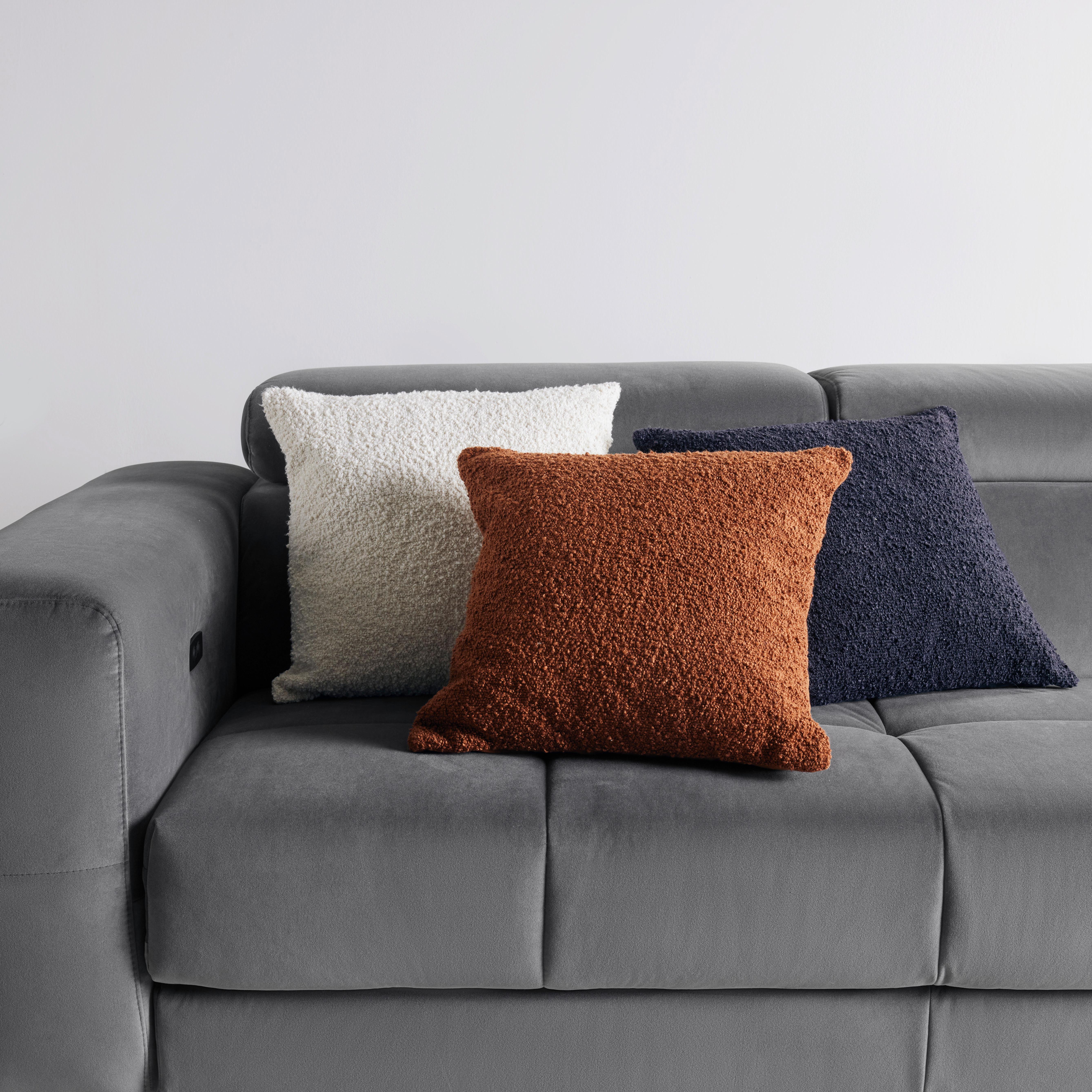 Zierkissen Boucle in Anthrazit ca. 45x45cm - Anthrazit, Konventionell (45/45cm) - Modern Living