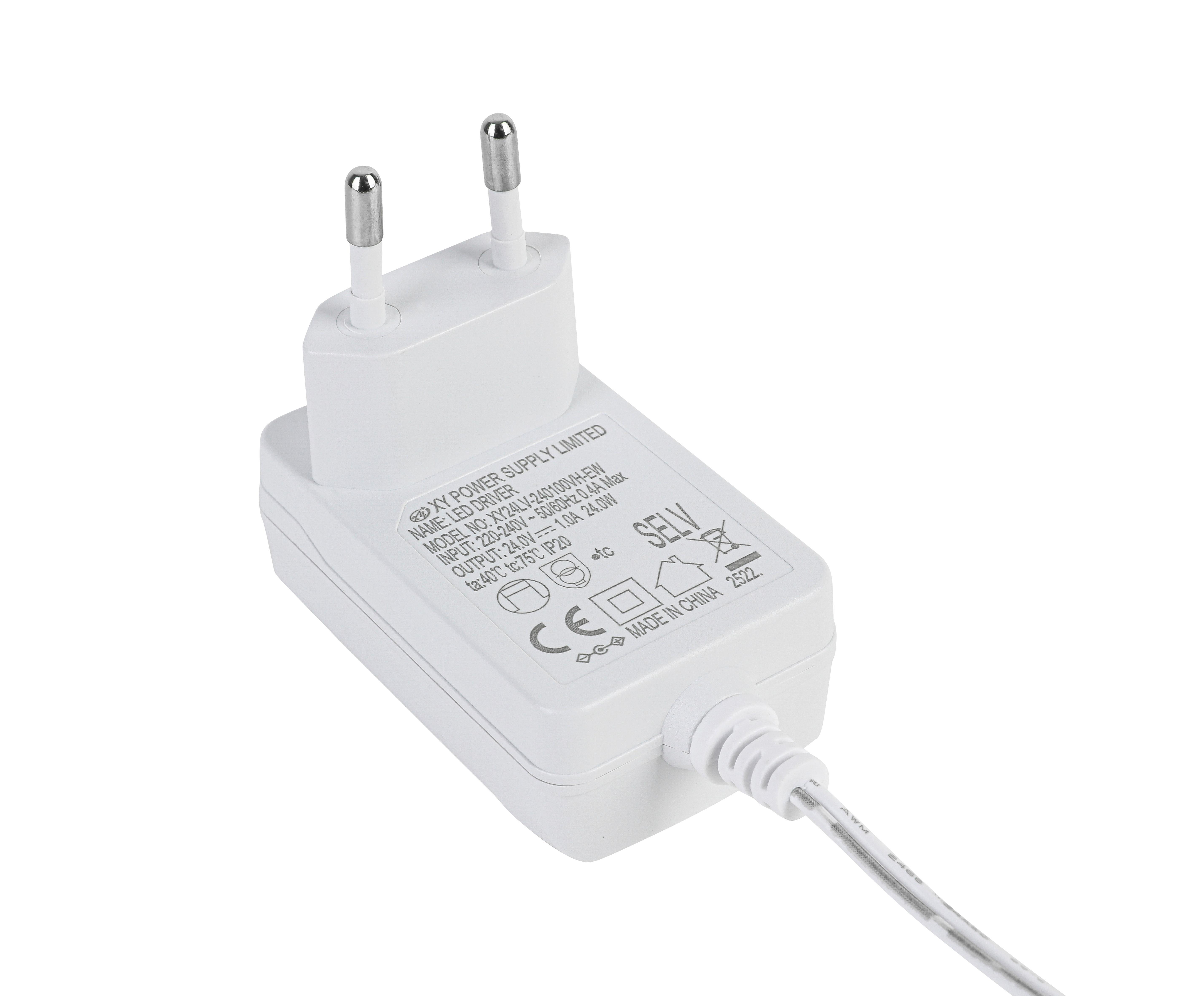 LED-LIST HOCH - vit, Modern, plast (500cm) - Mömax