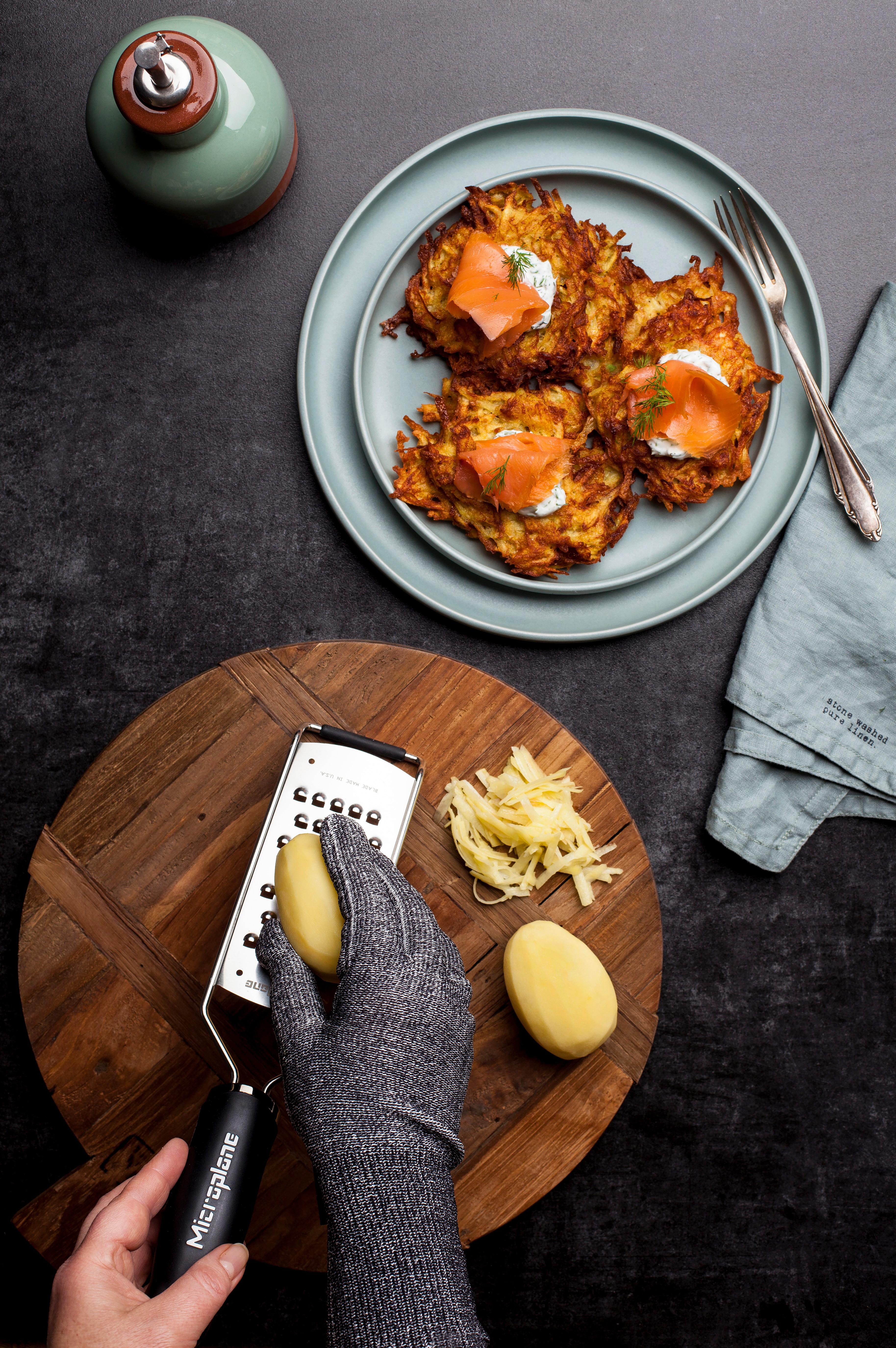 RĘKAWICA 34027 - szary, Basics, tworzywo sztuczne (22/11/0.3cm) - MICROPLANE