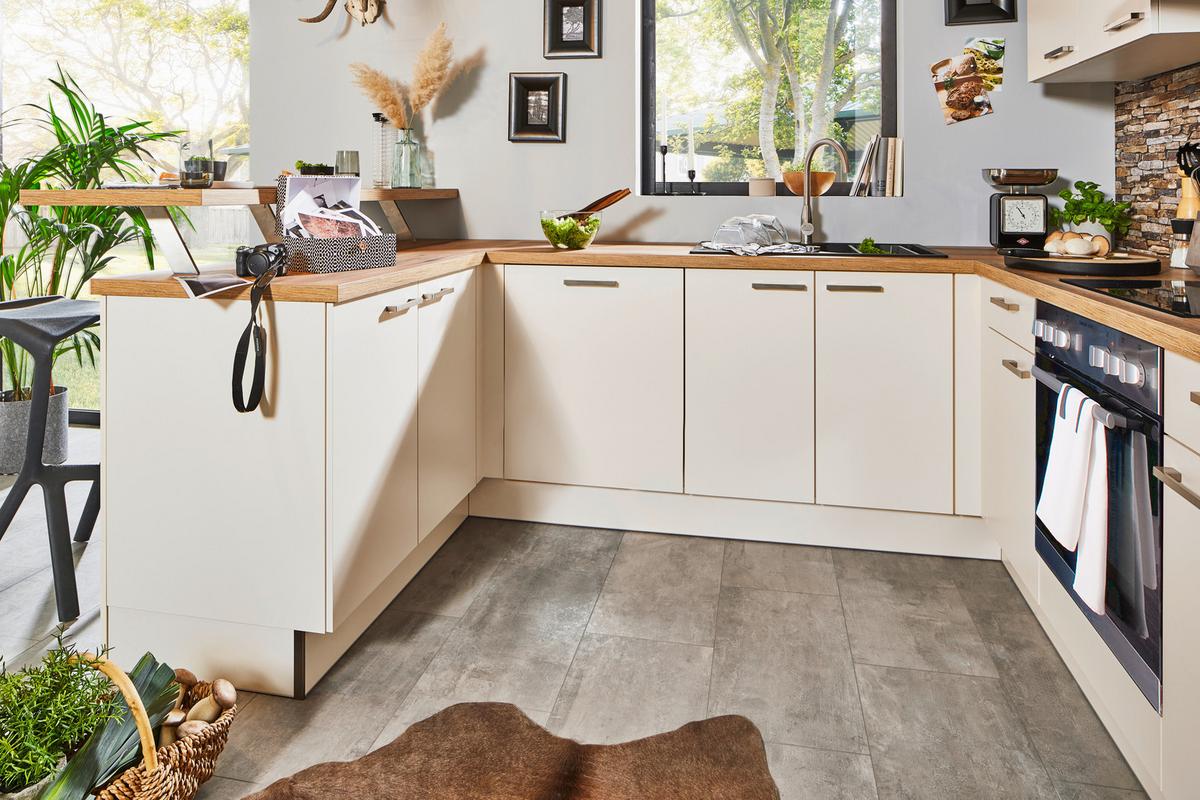 Einbauküche inkl. 4 E-Geräte PN 80 Magnolieweiss - Edelstahlfarben/Magnolie, MODERN, Holzwerkstoff/Metall (300/275cm) - Pino