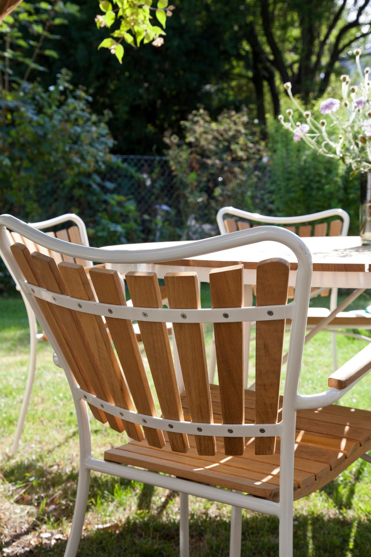 Gartentisch Ellen Teakfarben rostfrei Ø ca. 110cm - Weiß Hochglanz/Weiß, KONVENTIONELL, Holz/Metall (110/74/110cm) - Gardenson