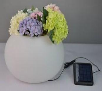 Solarleuchte Vase Weiss max. 2 Watt - Weiss, Konventionell, Kunststoff (25/20cm) - Modern Living