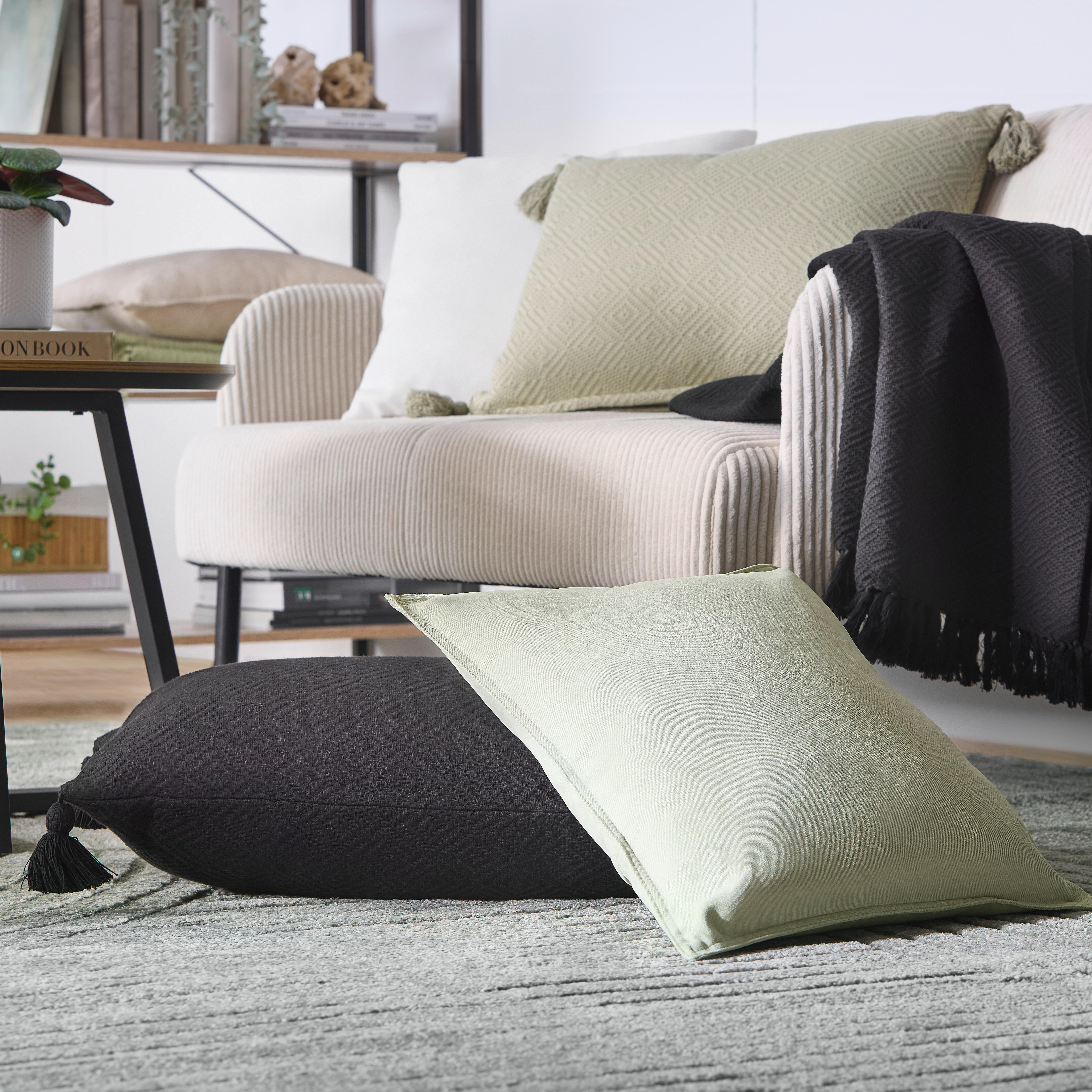 PRYDNADSKUDDE FRIEDA - svart, Lifestyle, textil (40/60cm) - Modern Living