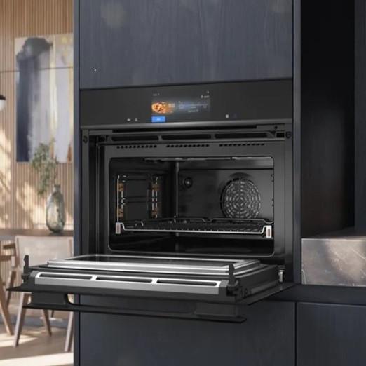 Kompaktbackofen CM978GQB1 mit Mikrowellenfunktion - Schwarz, Metall (59,4/45,5/54,8cm) - Siemens