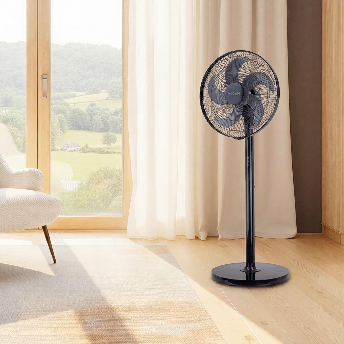 WENTYLATOR STOJĄCY CHALAWAN - czarny, Basics, tworzywo sztuczne/metal (44/39/129cm) - Mican