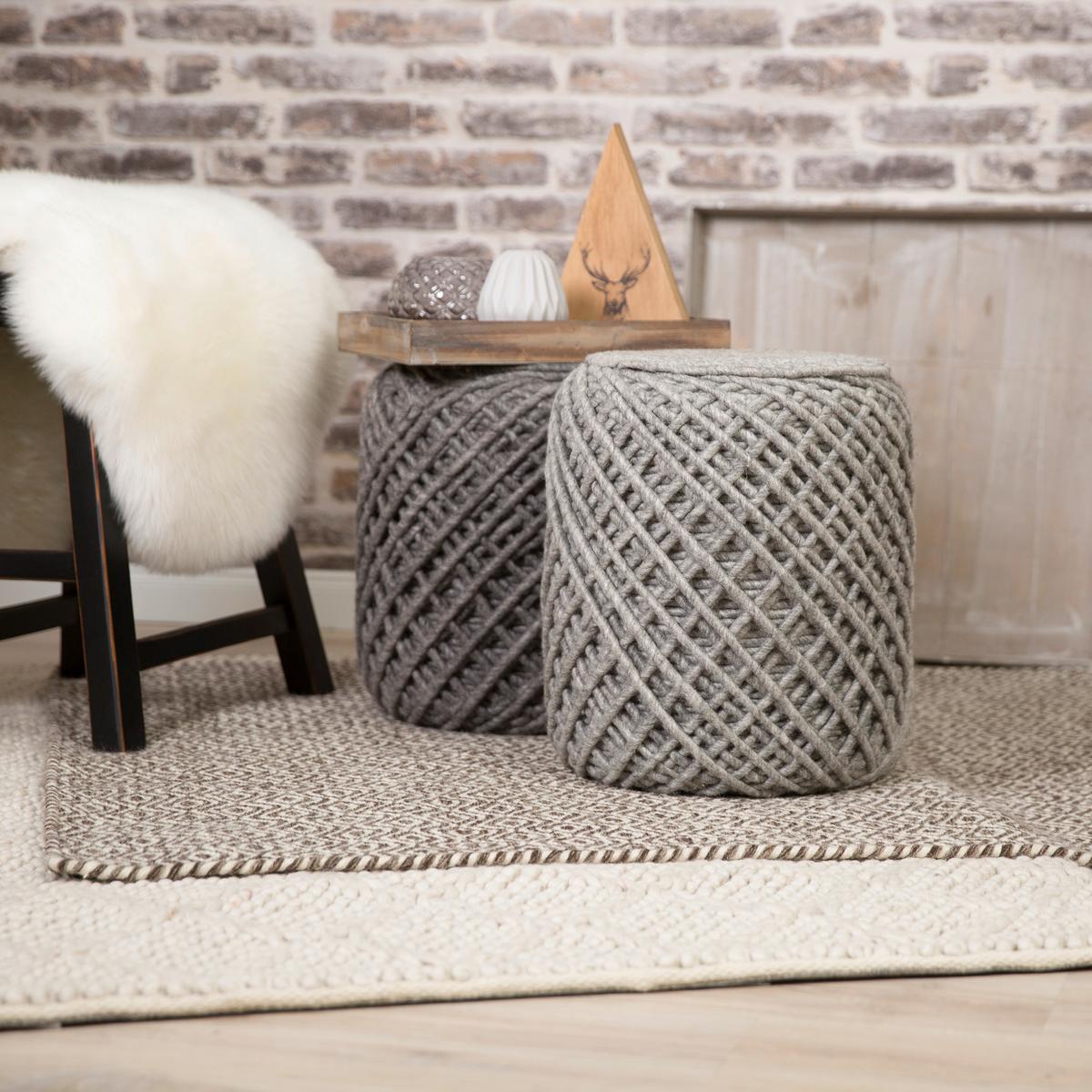 Pouf Pour Royal - Silberfarben, Trend, Textil (40/40cm) - Novel