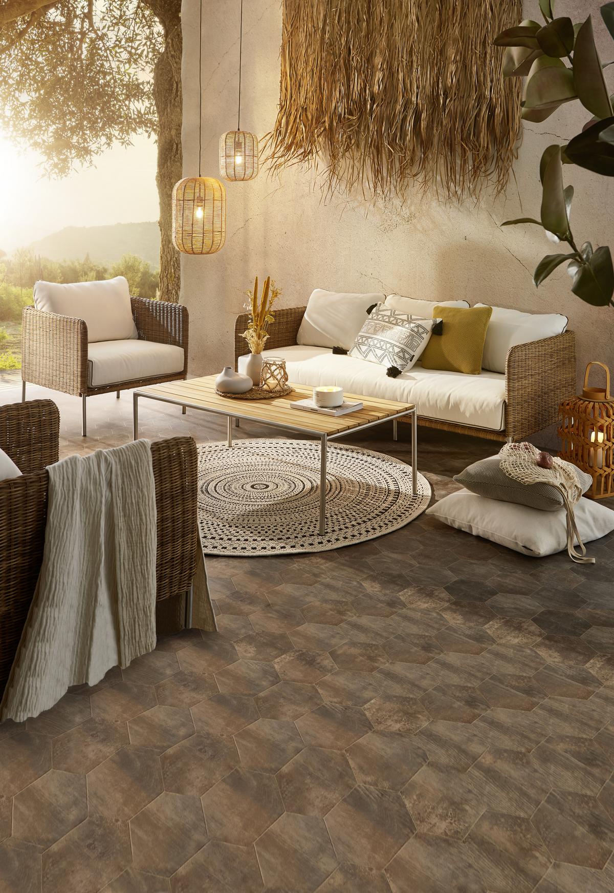 STÓŁ TARASOWY CUBE - kolor stalowy/kolor drewna tekowego, Natur, metal/drewno (120/65/40cm) - Mömax