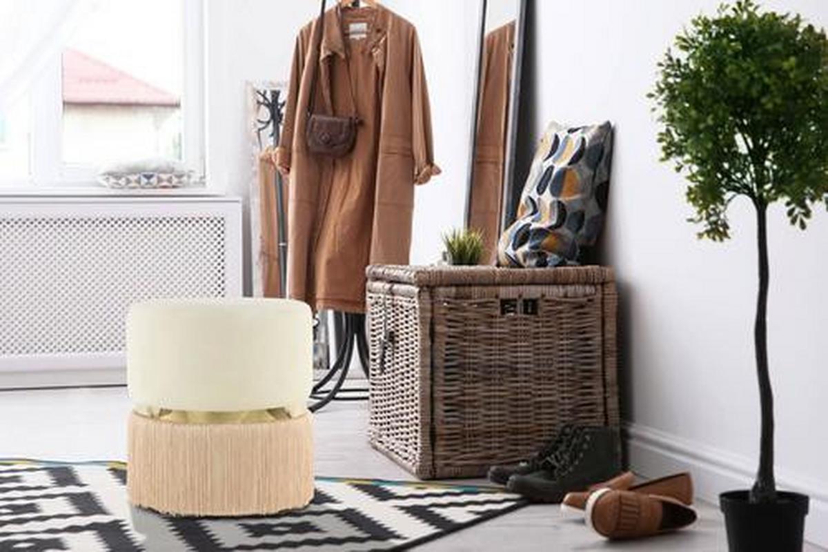 HOCKER Hocker in Champagnerfarben - Champagner/Goldfarben, Basics, Holzwerkstoff/Textil (41/44,5/41cm) - Kayoom