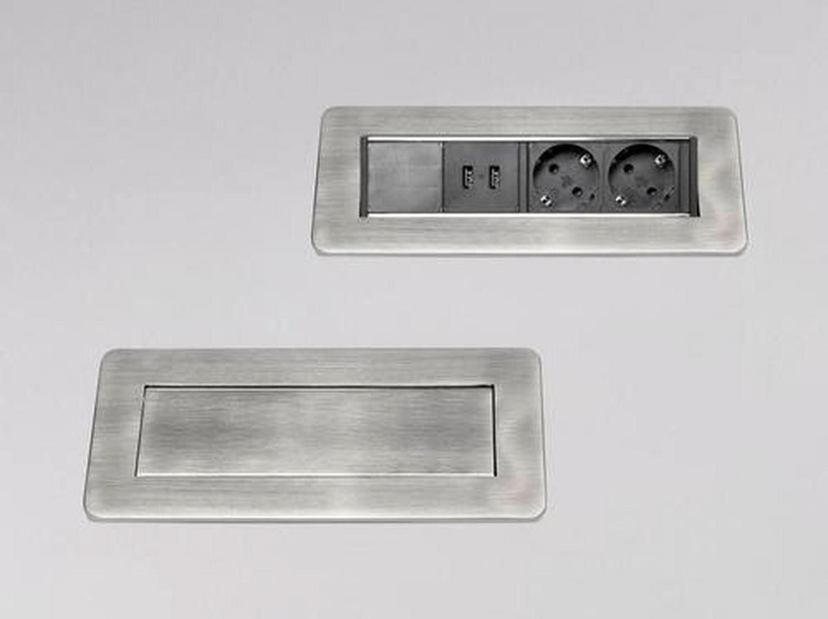 Steckdosenelement Flip - Edelstahlfarben (24,5/9,4/11,2cm) - HKT