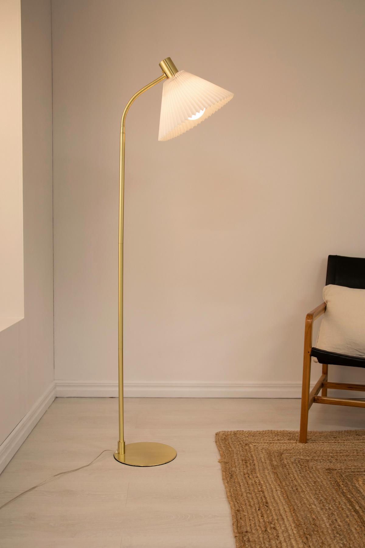 Stehleuchte Mira max. 40 Watt - Goldfarben/Weiß, Basics, Textil/Metall (32/44,5/145cm) - Markslöjd