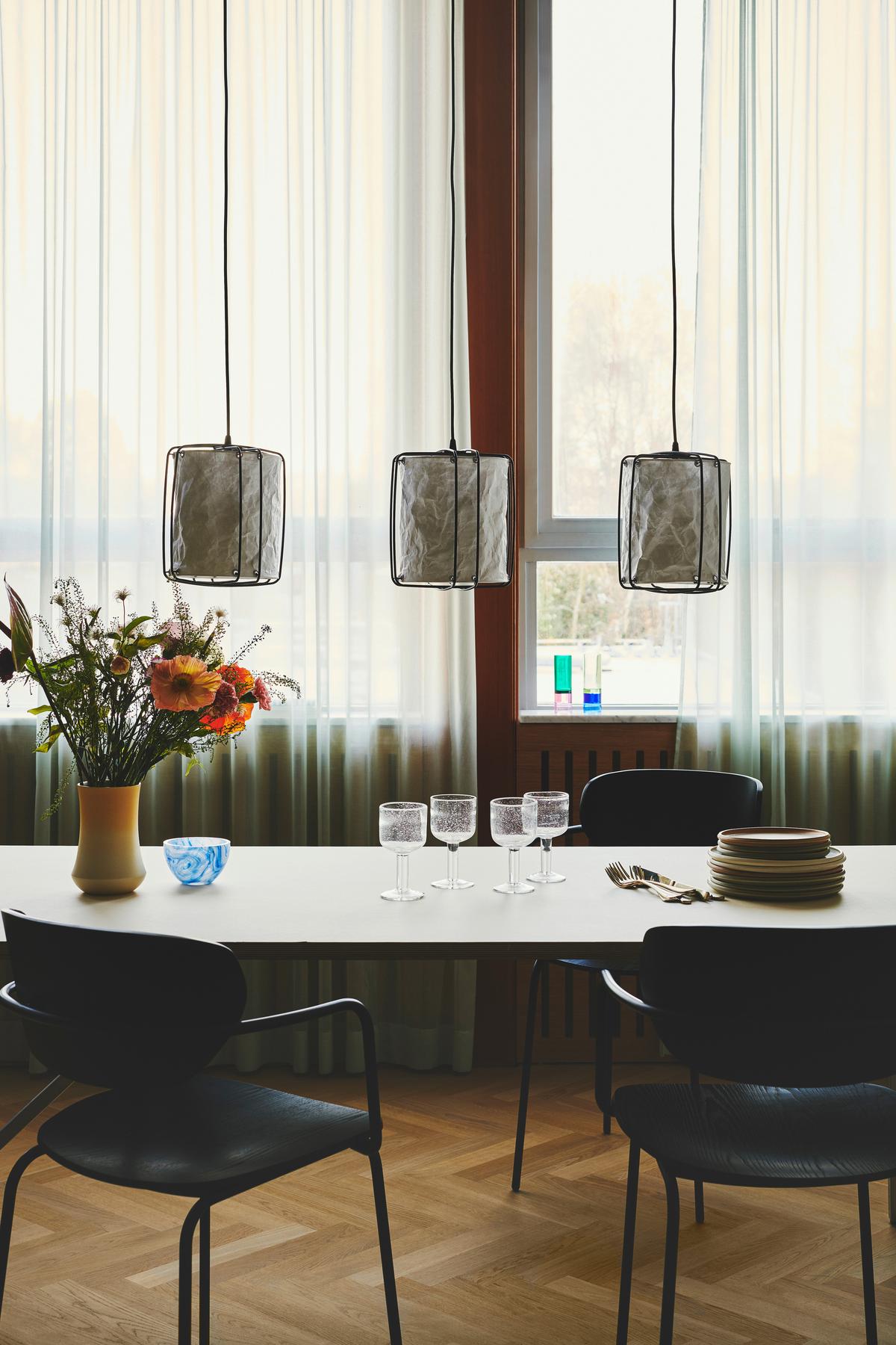 LAMPA WISZĄCA 2312443001 CARDINE 3 - czarny/biały, Design, tworzywo sztuczne/metal (112/27/22cm) - Nordlux