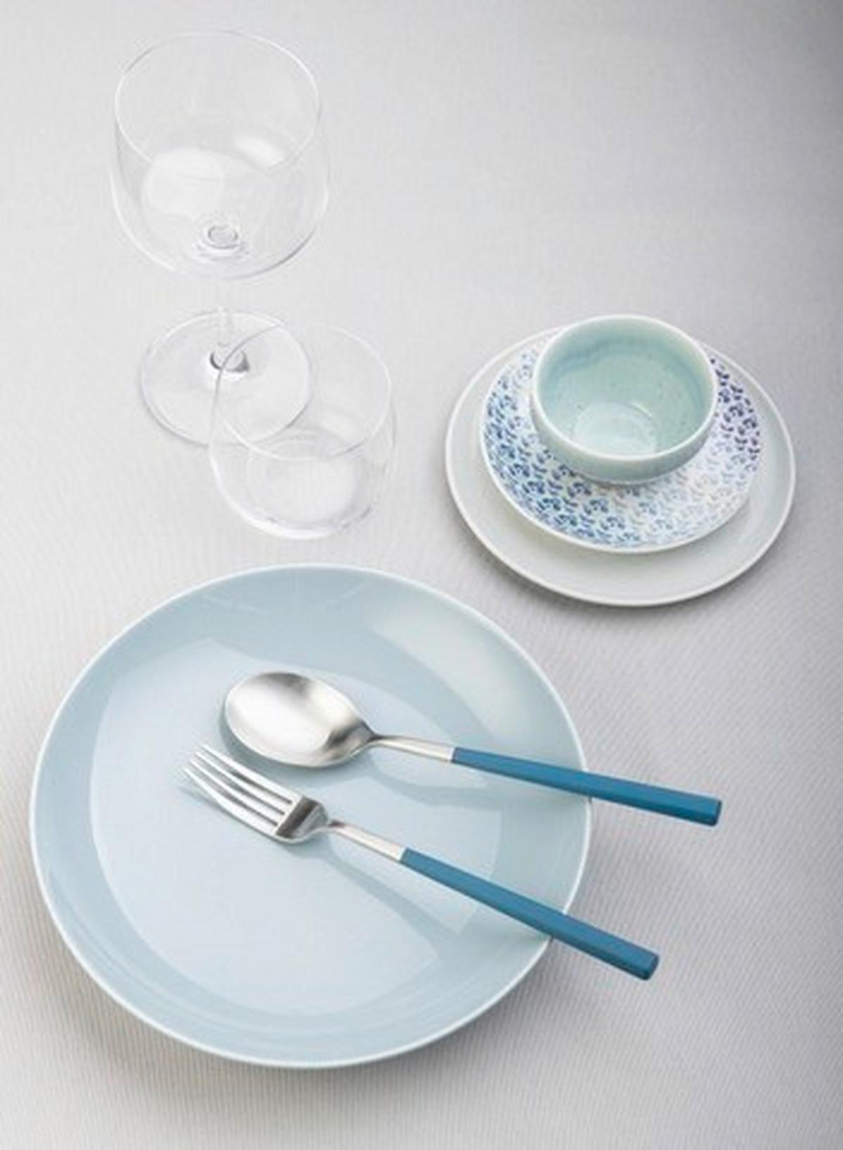 Jedilni Pribor Hive, 16-Delni - barve nerjavečega jekla/svetlo modra, Basics, kovina/umetna masa (25,5/7/5,3cm) - Pintinox