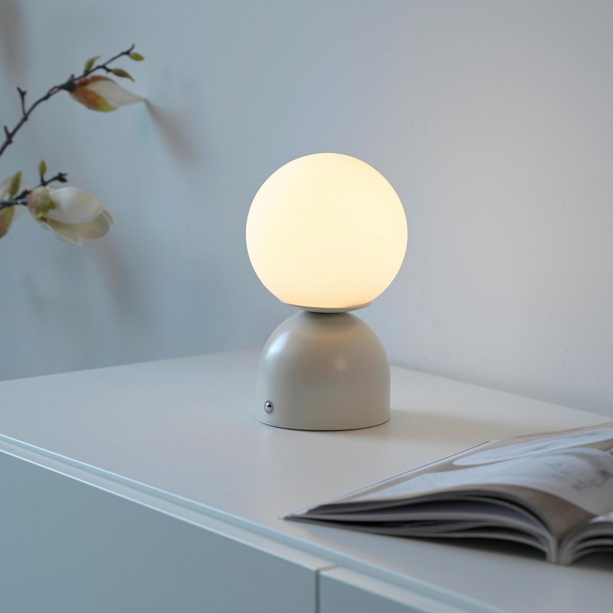 LAMPA STOŁOWA Z AKUMULATOREM 19218-39 RUDI - kolor piaskowy, Design, tworzywo sztuczne/metal (12/12/20cm) - Schöner Wohnen