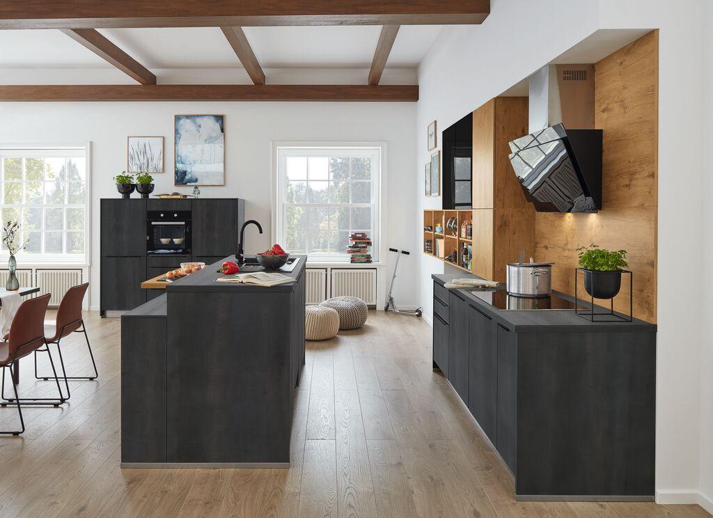 cuisine in Schwarz-Eichefarben - Eichefarben/Schwarz, Modern, Holzwerkstoff - Impuls