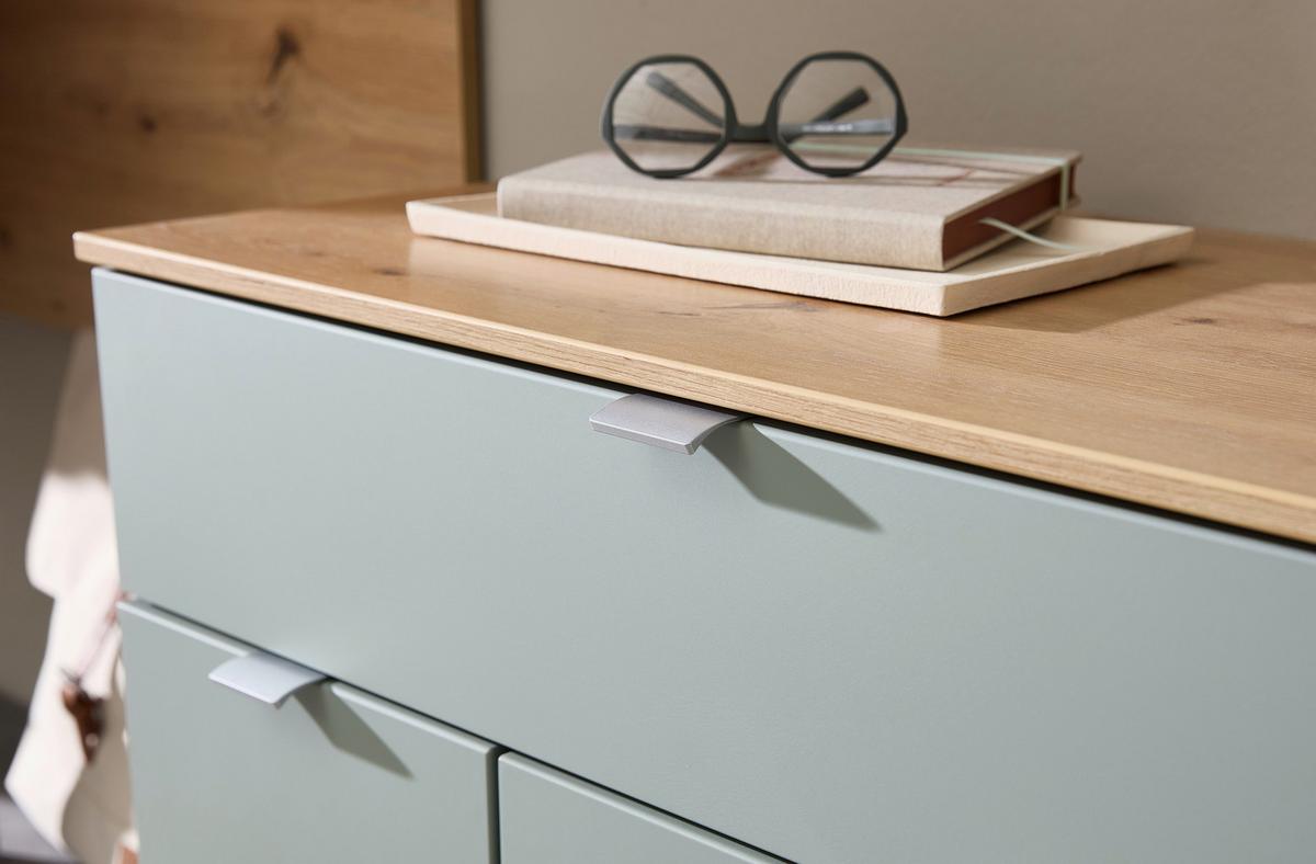 SZAFKA NA BUTY BARI - kolor srebrny/czarny, Design, materiał drewnopochodny/tworzywo sztuczne (78/103/38cm)