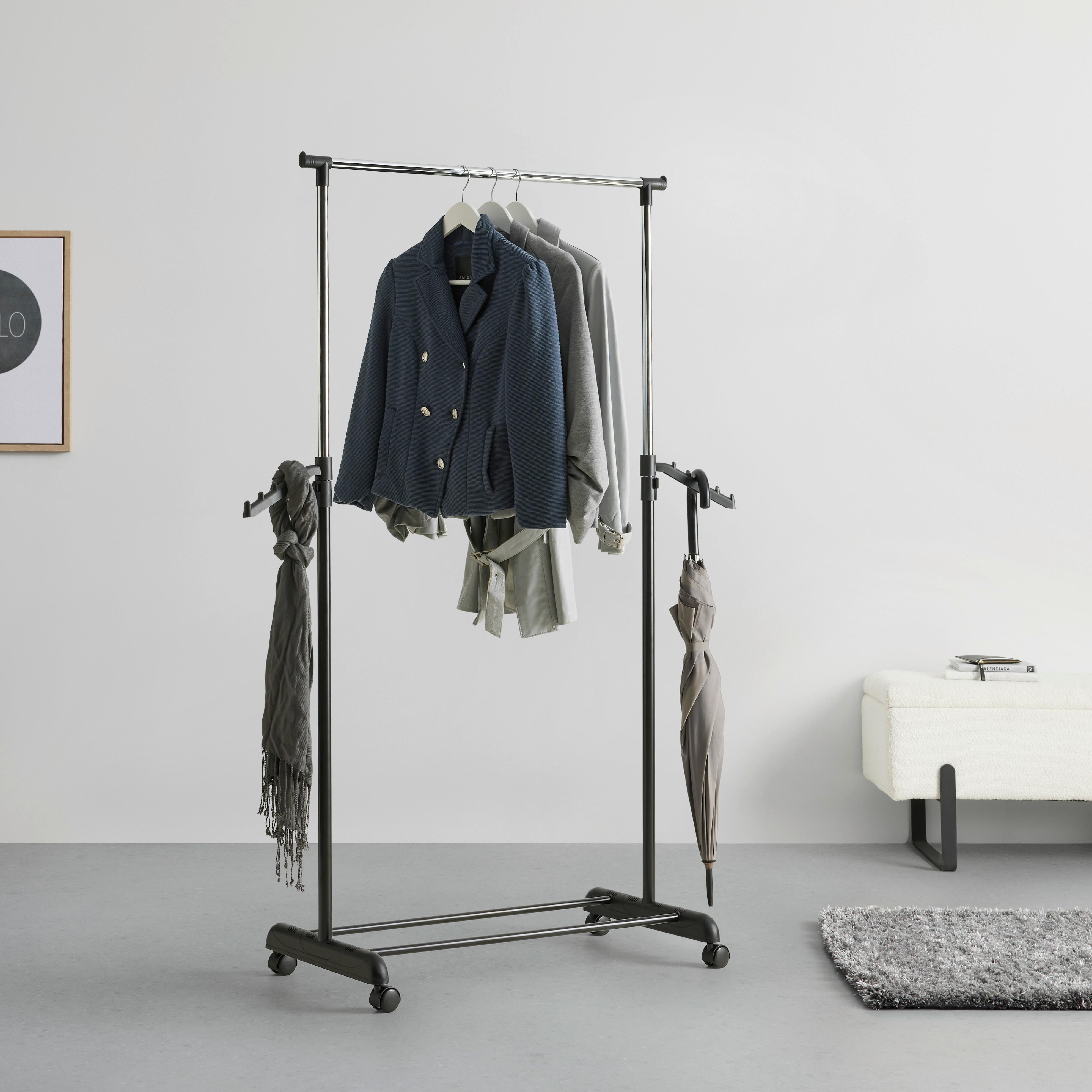 KLÄDSTÄLLNING PÅ HJUL MIKE -BASED/SB- - kromfärg/svart, Klassisk, metall/plast (80/99-179/40cm) - Based