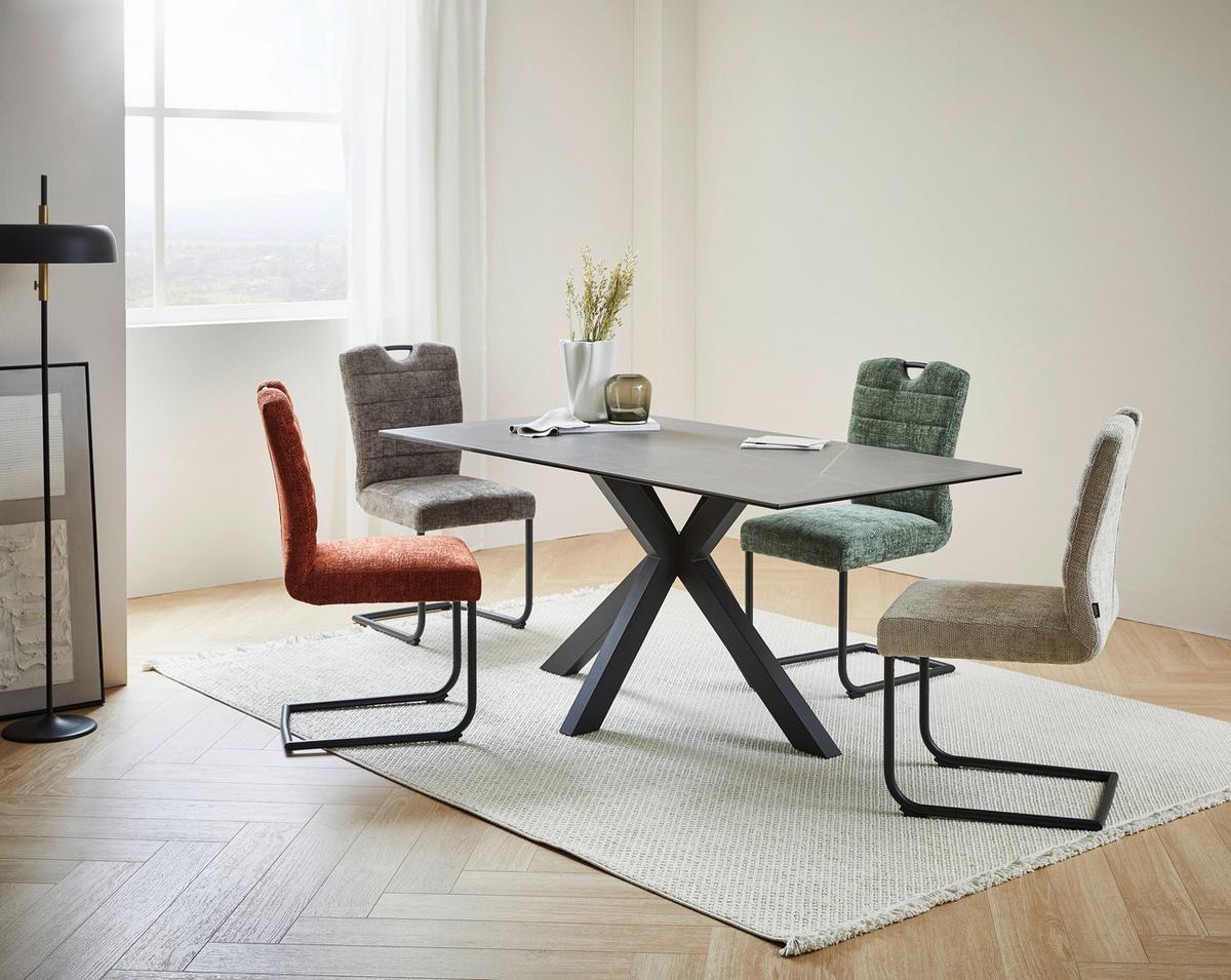 KRZESŁO NA PŁOZIE HUGO - czarny/szary, Design, metal/tkanina (46/97/59cm) - Novel