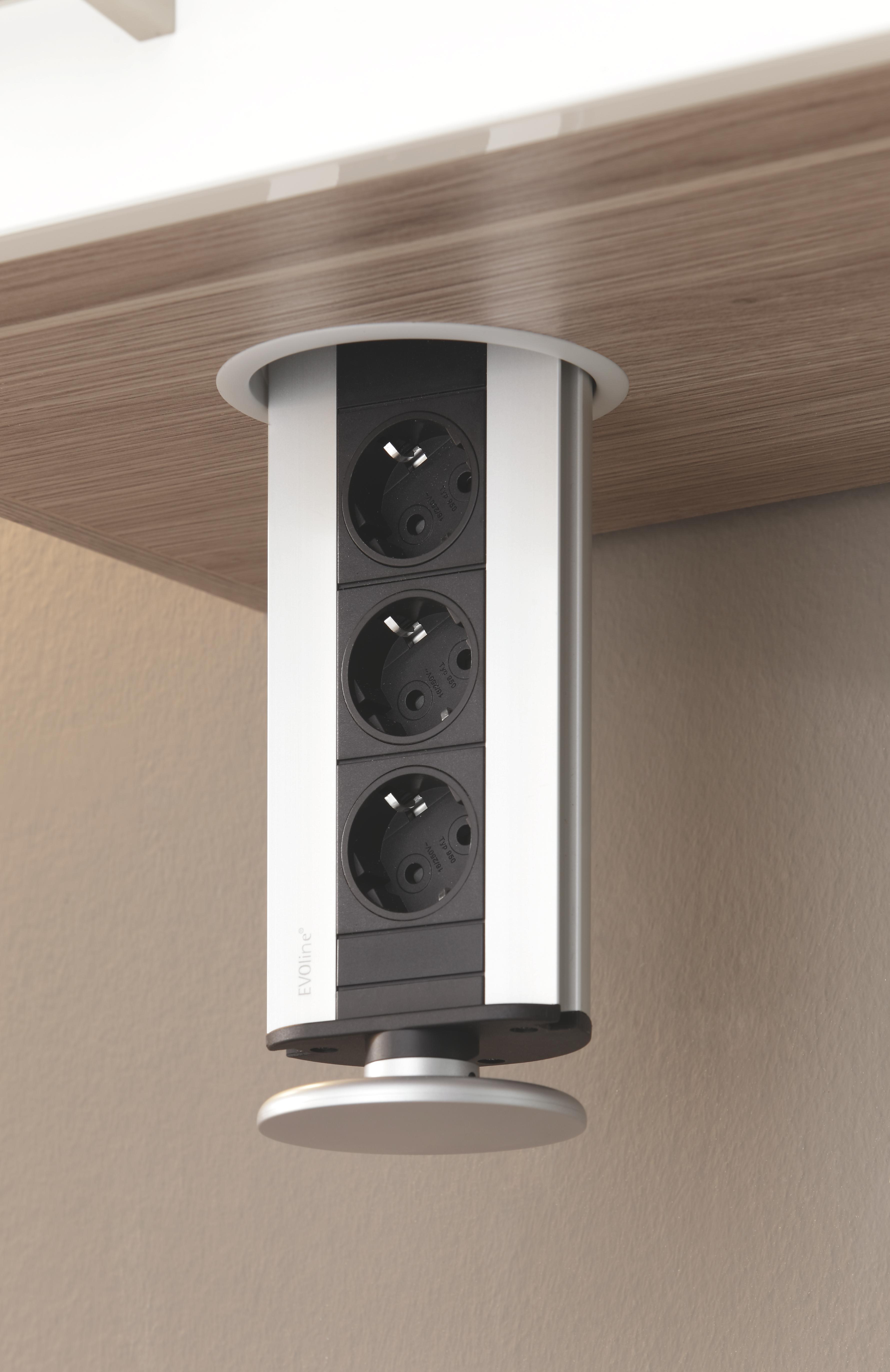 Steckdosenelement 072040 - Schwarz/Alufarben, ROMANTIK / LANDHAUS (12,7/21,1cm)