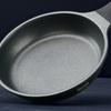 STEKPANNA BLACK LINE - svart, Klassisk, metall/plast (20/4,5cm) - Gourmesto