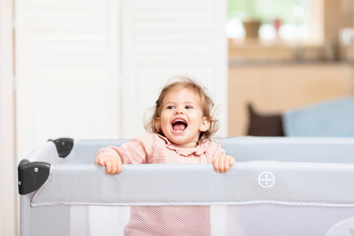 ŁÓŻKO TURYSTYCZNE 4059-07 NIZZA - szary, Basics, metal/tkanina (120/60cm) - Fillikid