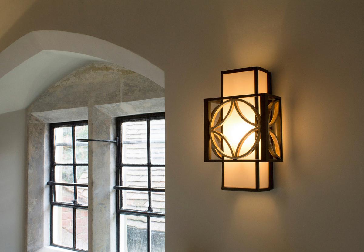 Falilámpa Fe-Remy1 - aranyszínű/bronzszínű, Lifestyle, fém (20.5/34.3/10.2cm) - Elstead Lighting