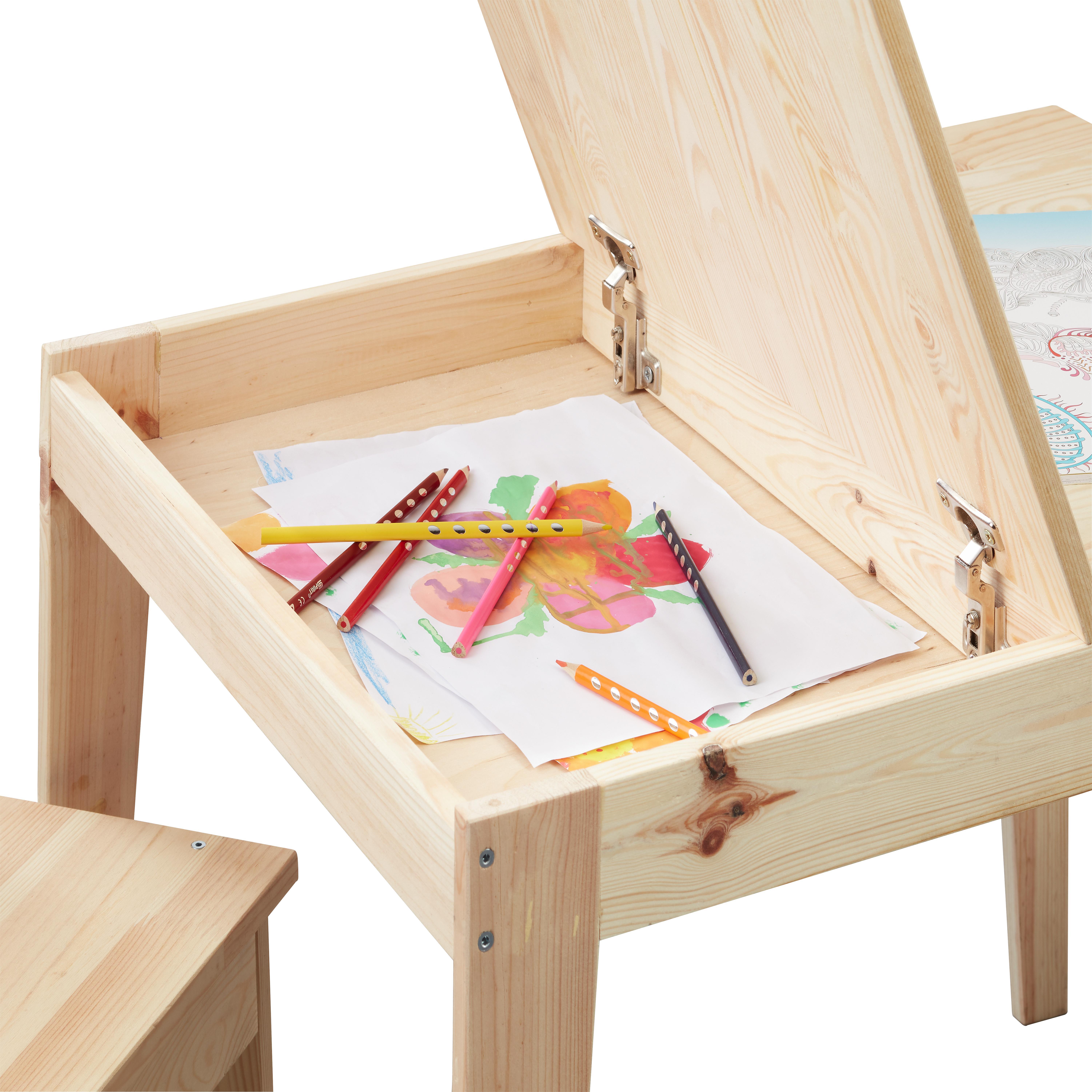 Kindersitzgruppe aus Kiefernholz - Jetzt bestellen