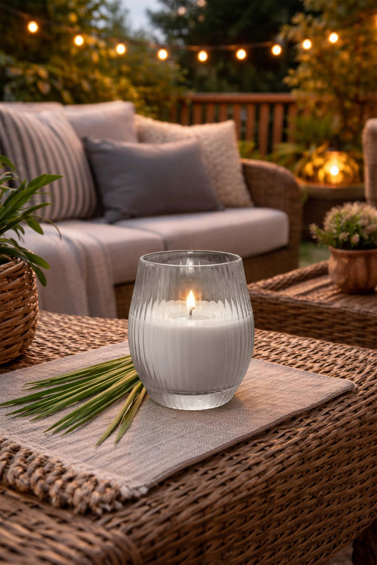 Duftkerze Citronella diversen Farben - Salbeigrün/Beige (7,6/12,5cm) - Mömax
