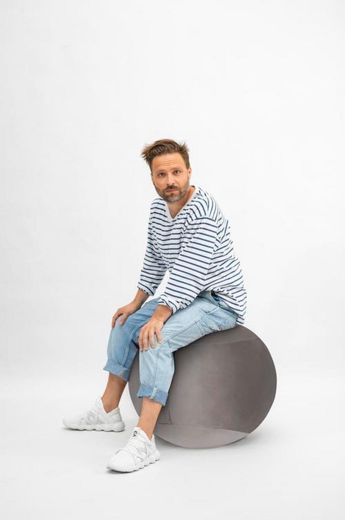 PIŁKA DO SIEDZENIA SITTING BALL SAMT UNI - szary, Basics, tkanina (65cm)