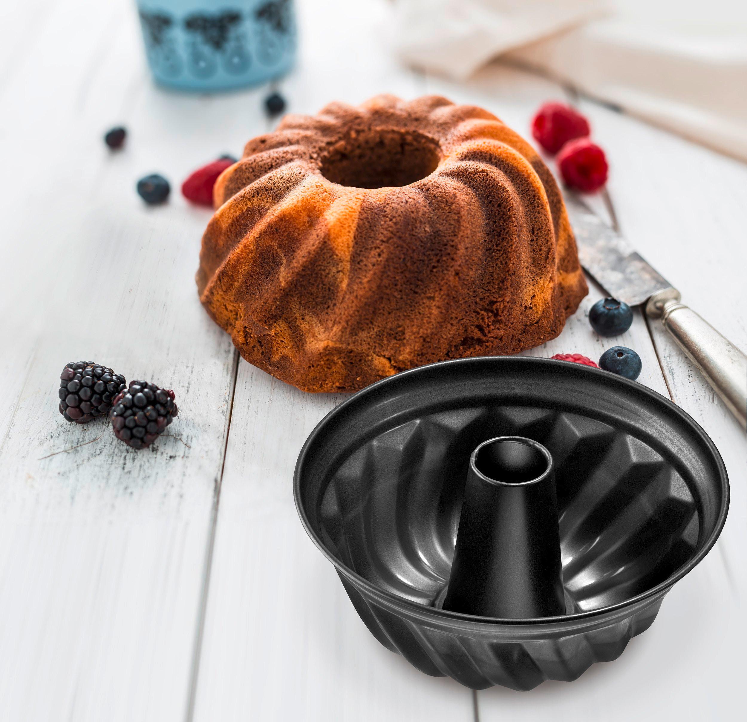 Gugelhupfform Bakery in Schwarz - Schwarz, KONVENTIONELL, Metall (23,5/22/11cm) - Zenker