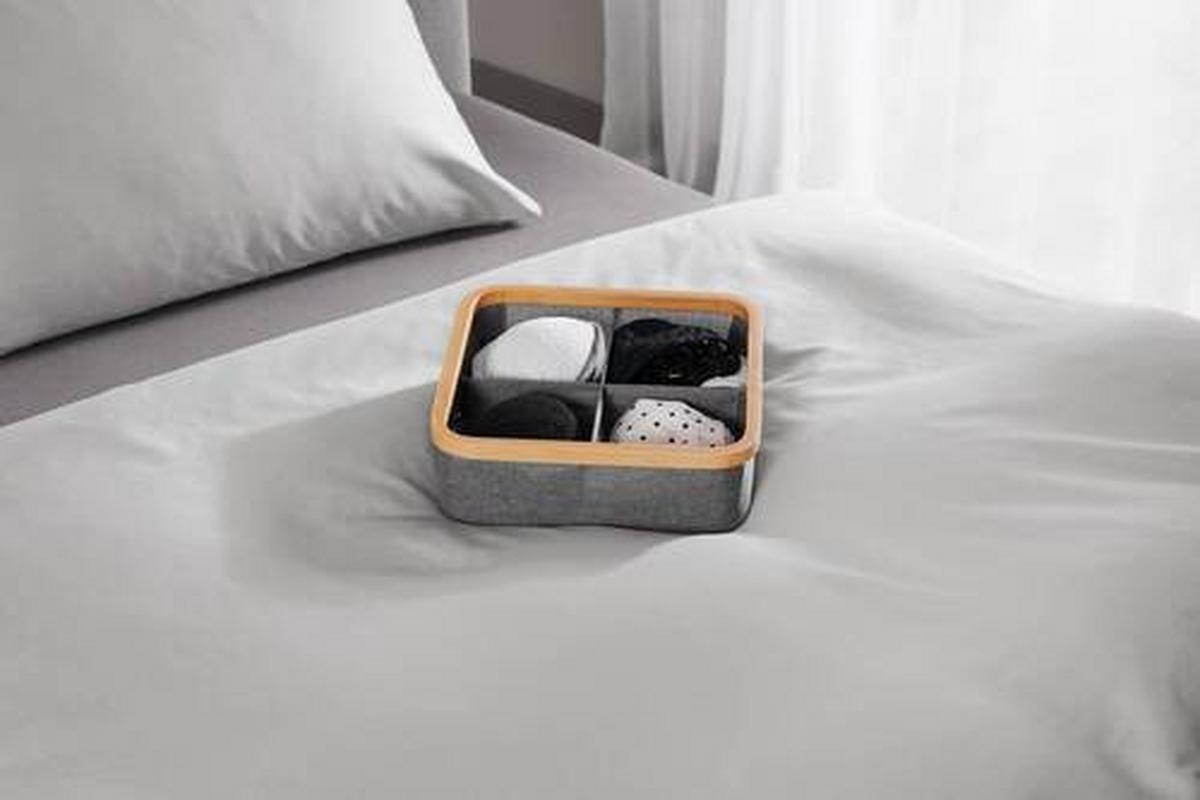 Tárolódoboz Simply Storage - szürke, Modern, karton/textil (30/30/9cm) - Premium Living