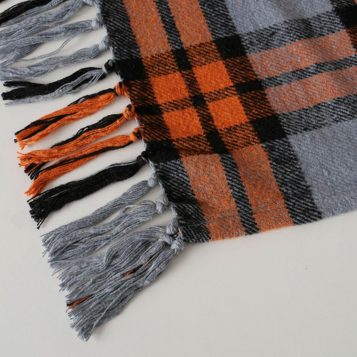 Kuscheldecke Karo Grau/Orange ca. 140x180cm - Orange/Grau, ROMANTIK / LANDHAUS, Textil (140/180cm)