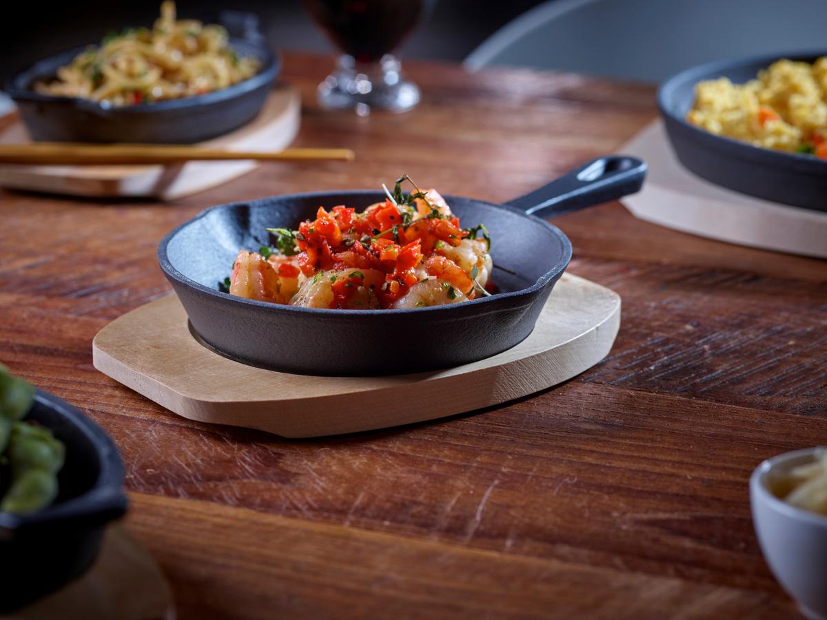 Servirna Ponev Blackstyle, 2 Kos - črna, Basics, kovina (25,4/15,8/3,2cm) - Echtwerk