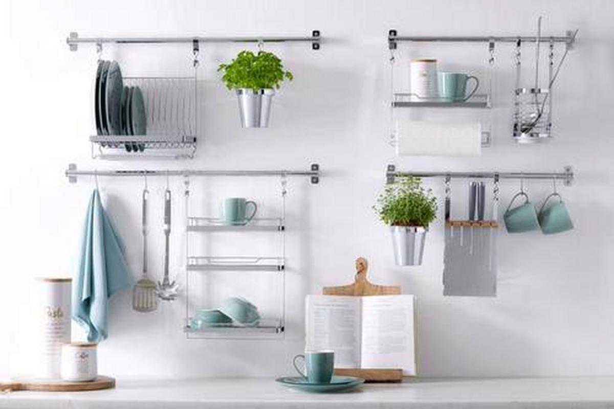 Késtartó Blokk Chester - krómszínű, fém (16/39,5/12,5cm) - Premium Living