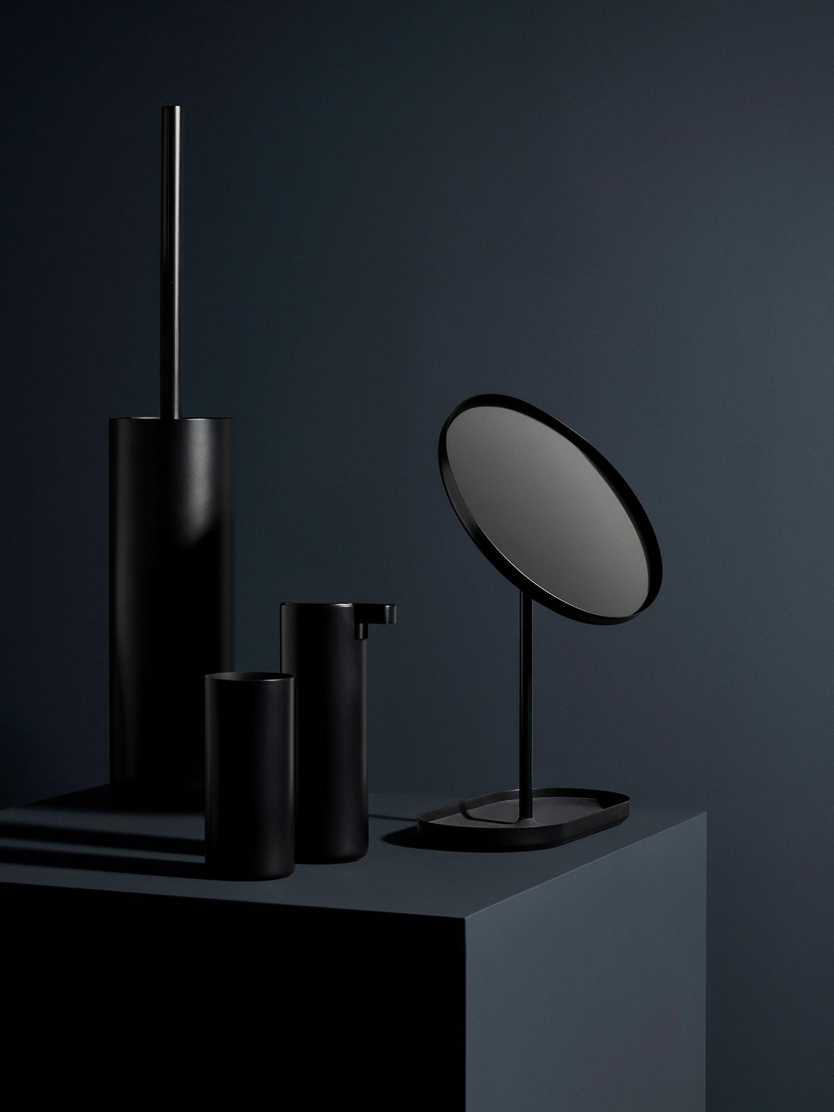 DOZOWNIK NA MYDŁO 66259 BLOMUS - czarny, Design, metal (9/5,5/16cm) - Blomus