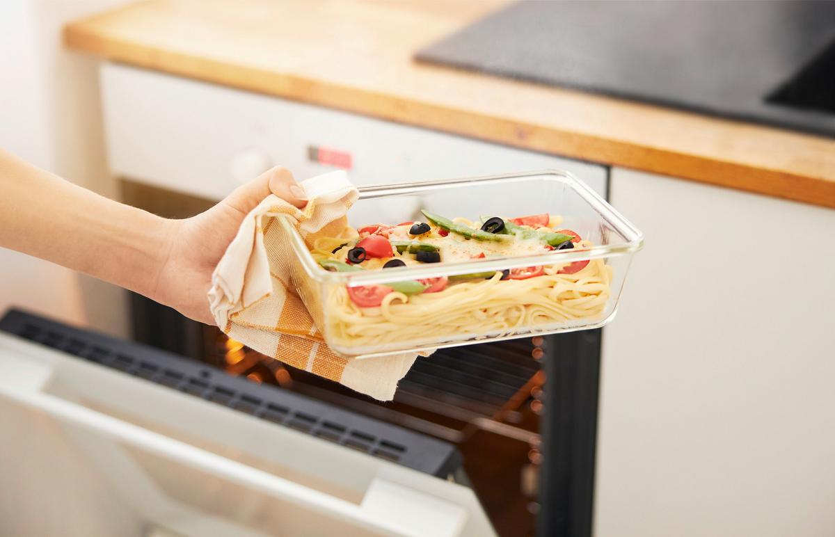 ZESTAW POJEMNIKÓW DO ŻYWNOŚCI 1051406161 3 SZT - Basics (24/16,5/22,8cm) - Rotho