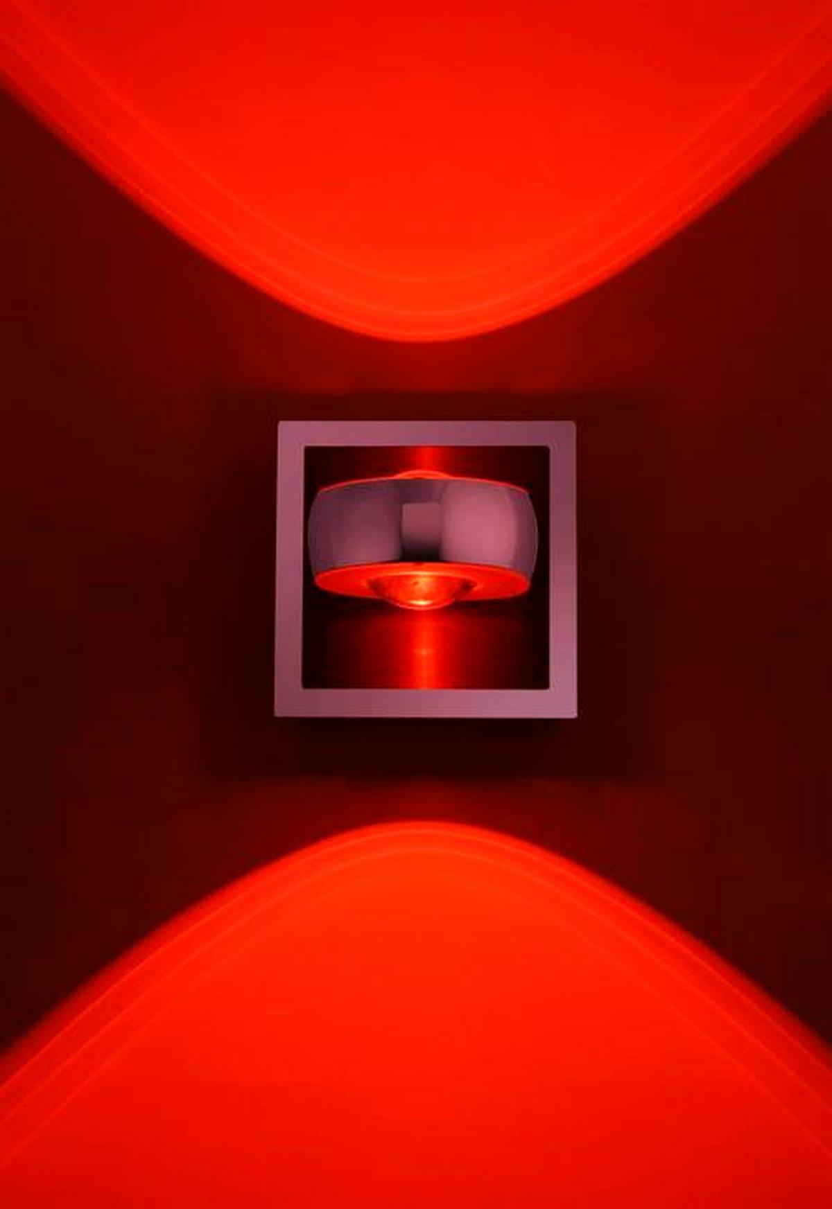 LED-Wandleuchte Lolasmart-Opti Silberfarben max. 6 Watt - Silberfarben, Design, Kunststoff/Metall (12/12/14cm)