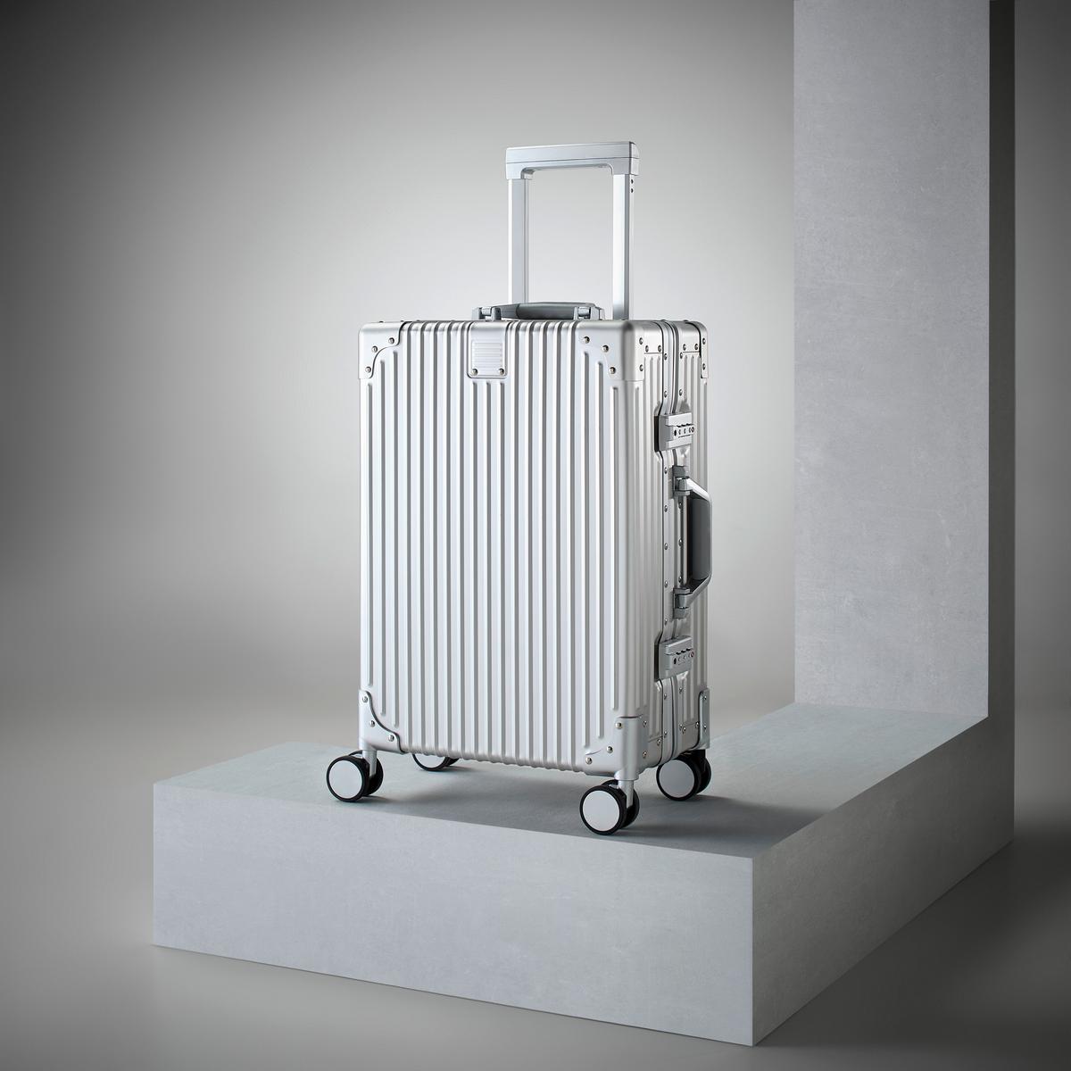 Reisekoffer Dubai Silberfarben - Silberfarben, KONVENTIONELL, Metall (56/36/22cm) - Mömax