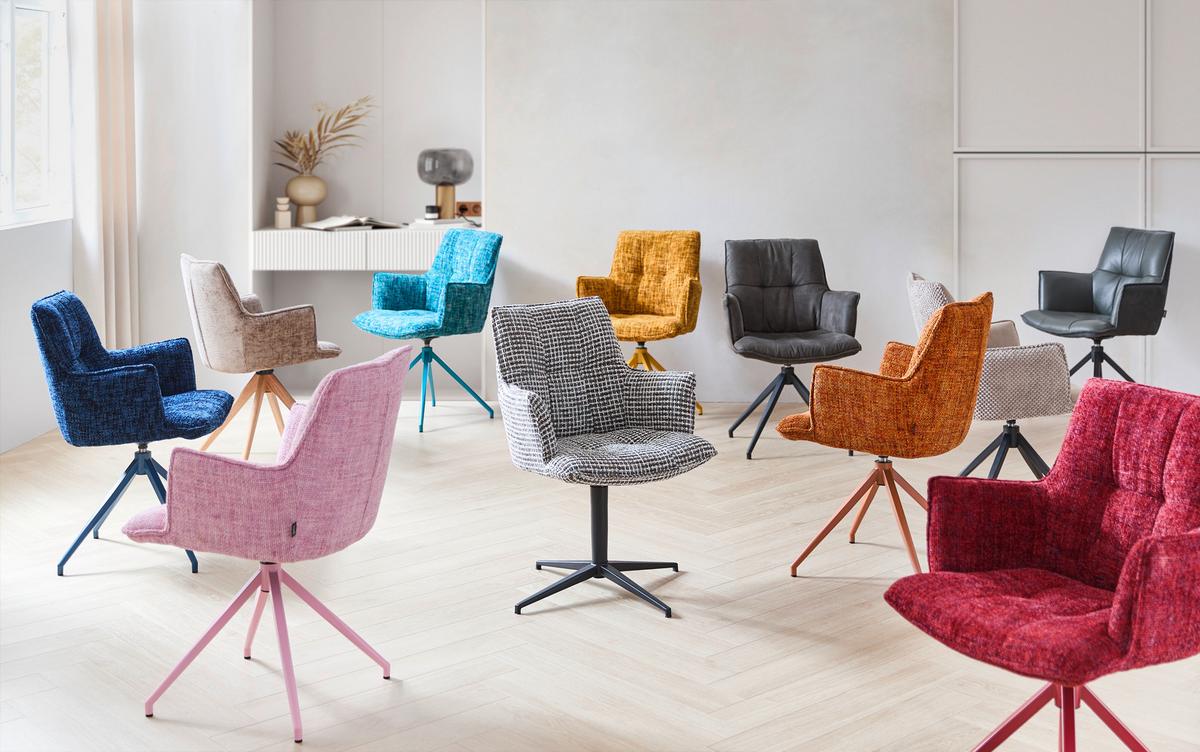 KRZESŁO Z PODŁOKIETNIKAMI OSAKA 4.0 -EXKLUSIV- - kolor dębowy/beżowy, Design, metal/drewno (59,5/88,5/63cm) - Novel