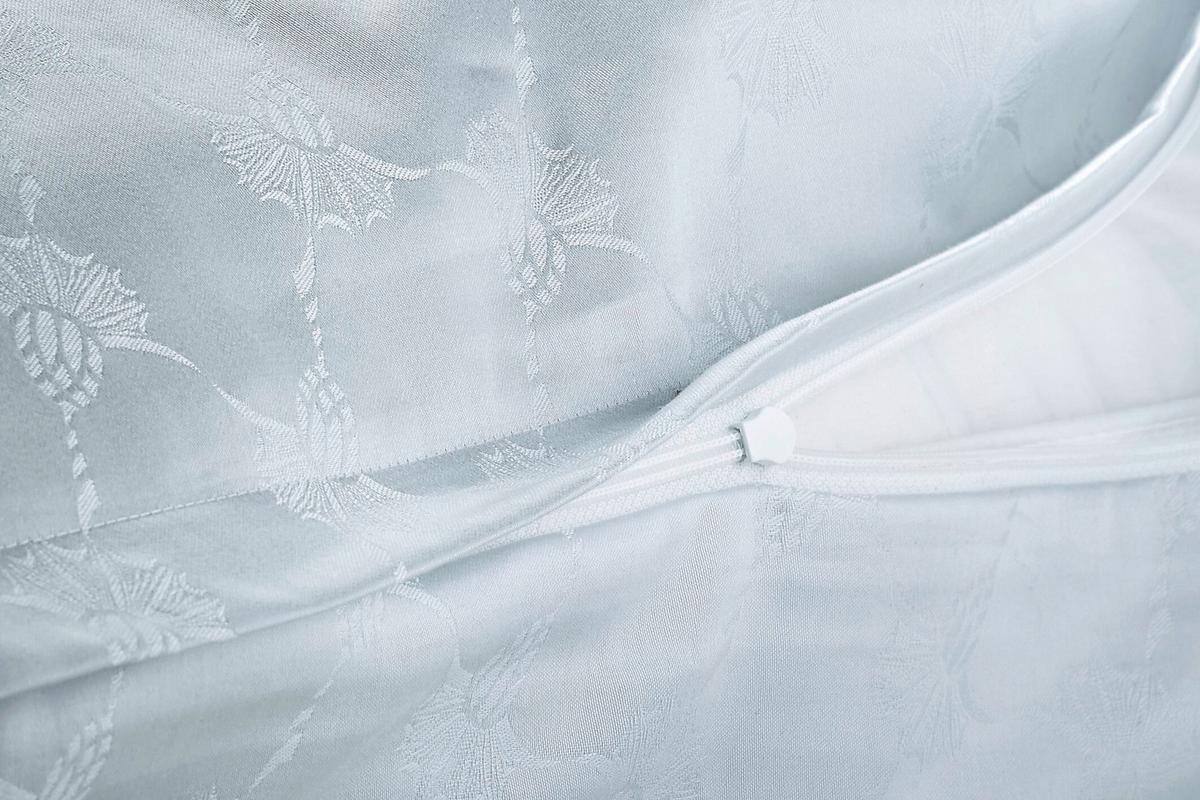 POSZWA NA PODUSZKĘ JOOP! CORNFLOWER - kolor srebrny, Basics, tkanina (40/40cm) - Joop!