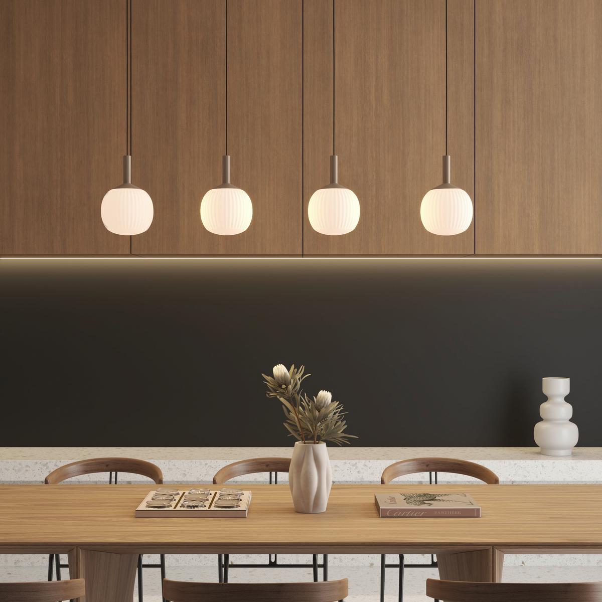 LAMPA WISZĄCA LED SWINDON *SBN* - biały, Design, metal/szkło (114/15/150cm) - Novel