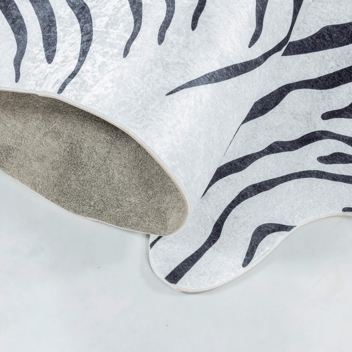 Preproga Etosha, 100x135cm, Črna, Bela - črna/bela, Design, tekstil (100/135cm) - Novel