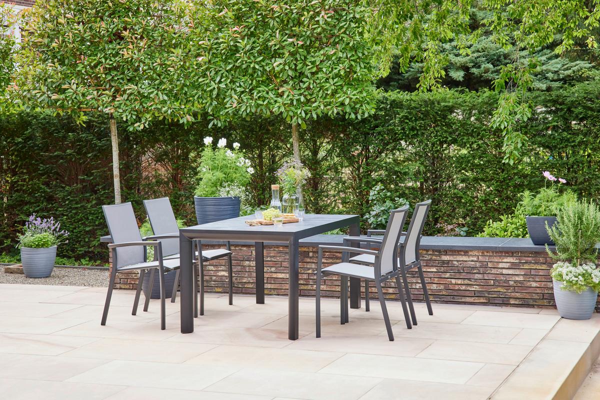 Loungesessel Velia stapelbar Anthrazit Niedriglehner - Anthrazit, Basics, Kunststoff/Metall (56/89/61,5cm) - Siena Garden