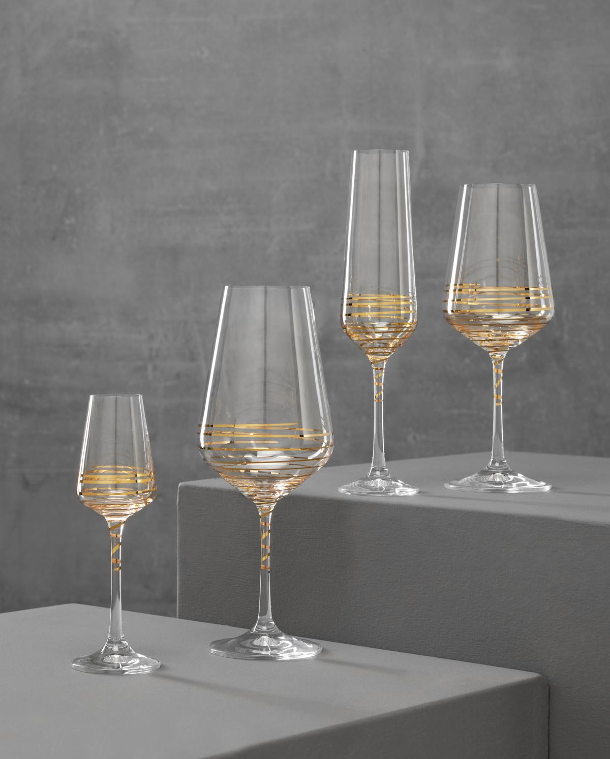 Pahar pentru vin roșu Elegance - străveziu/auriu, Modern, sticlă (0,55l) - Bohemia
