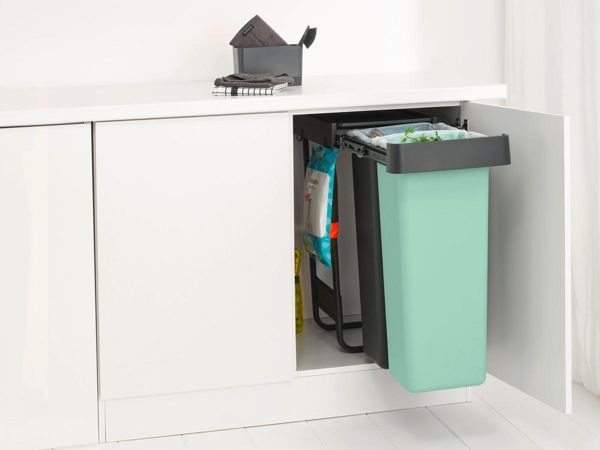 SORTOWNIK ODPADÓW DO ZABUDOWY 232527 - antracytowy/zielony, Basics, tworzywo sztuczne (30,4/63,7/48,1cm) - Brabantia